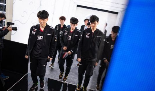 在赢得 Major 后更换阵容？
