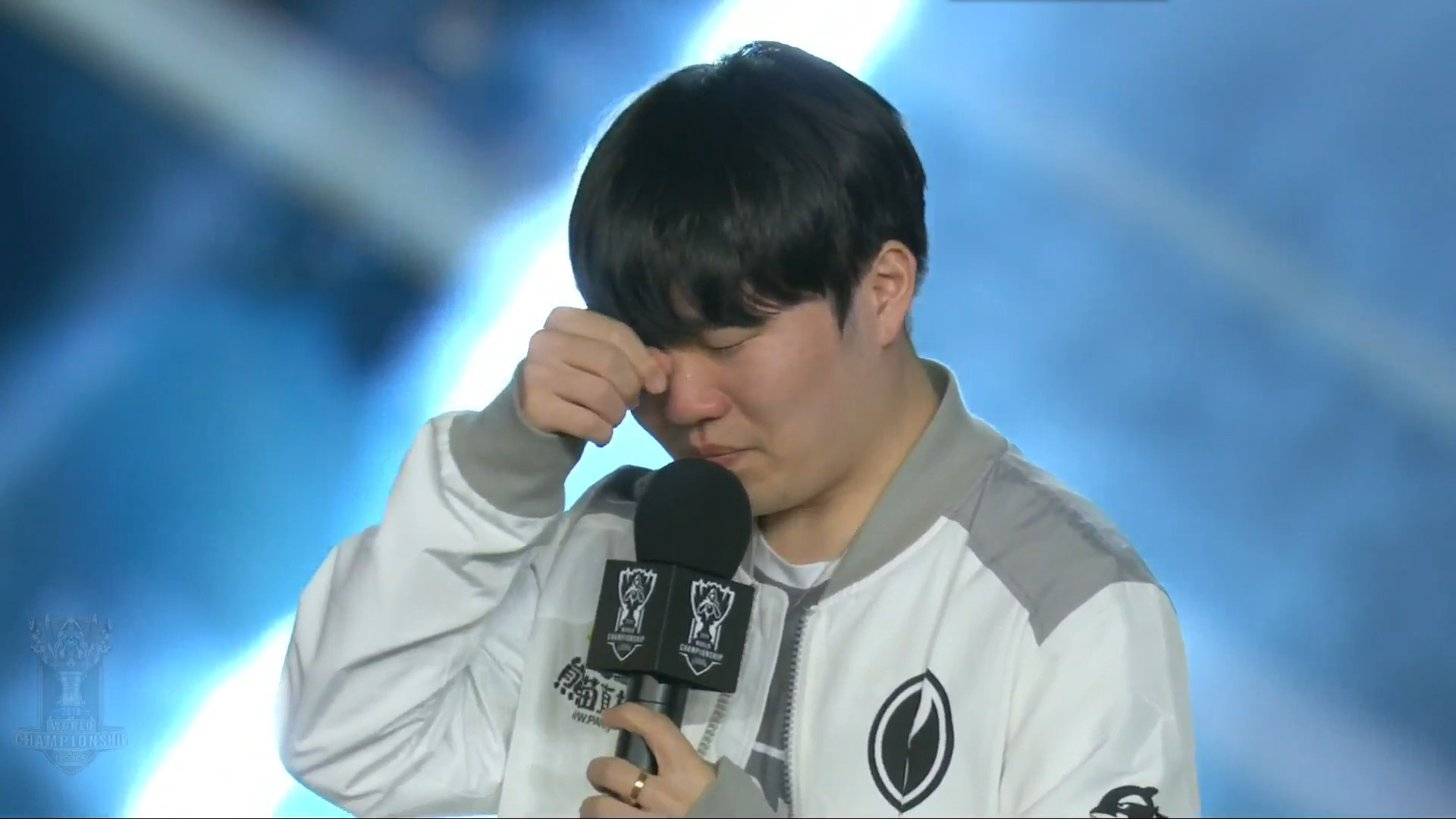 Ninjas in Pyjamas 在 LPL Split 1 2025 中击败了 Royal Never Give Up